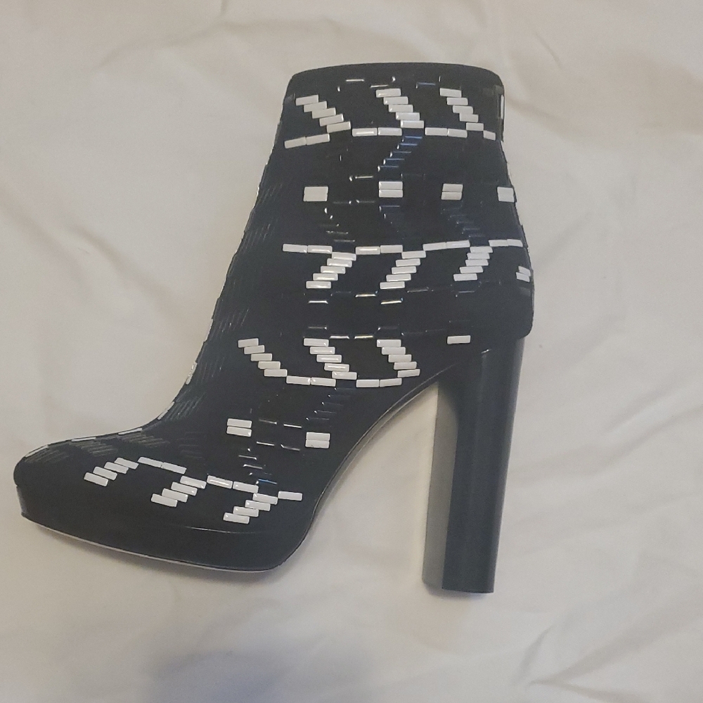 Burberry Black and White Women's Ankle Boots